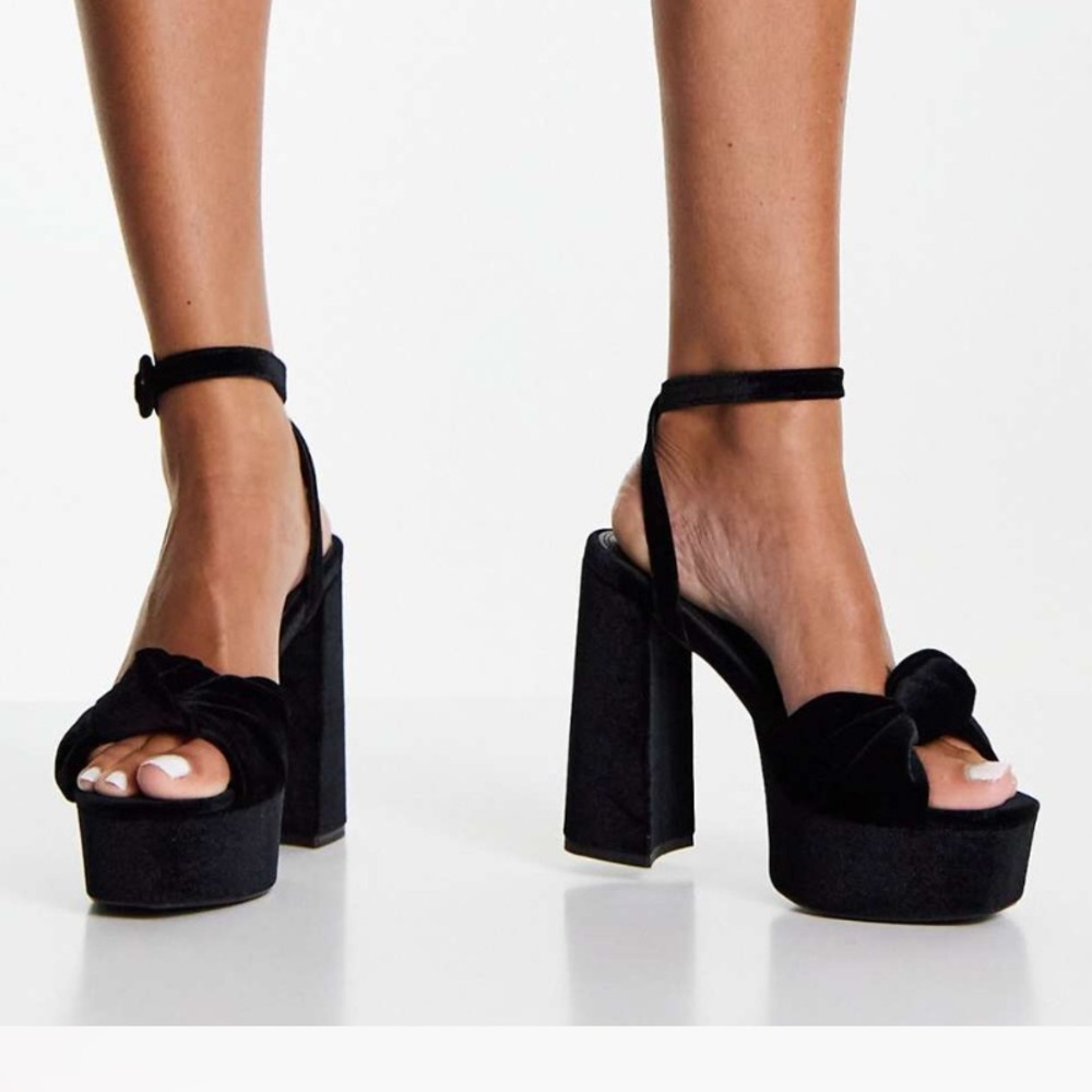 Platform heels